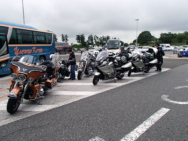 長者原ＳＡでアウェー状態